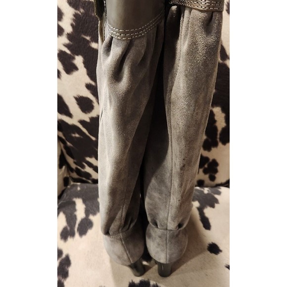 Michael Kors Boots Womens 9 M Suede Gray Grey Knee High Heel Shoes $225 MSRP - Picture 4 of 16